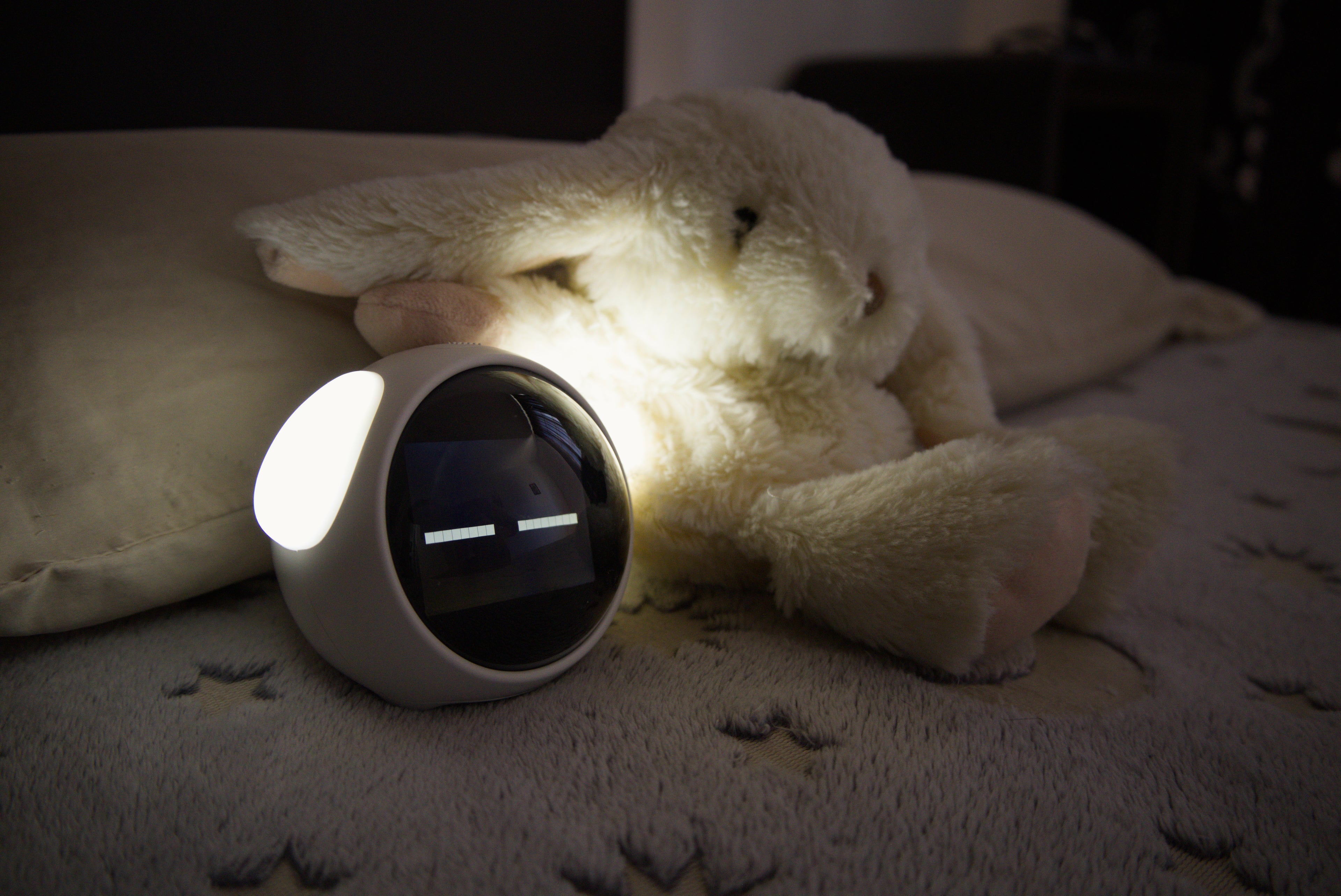 Lumili Despertador LED con Expresiones