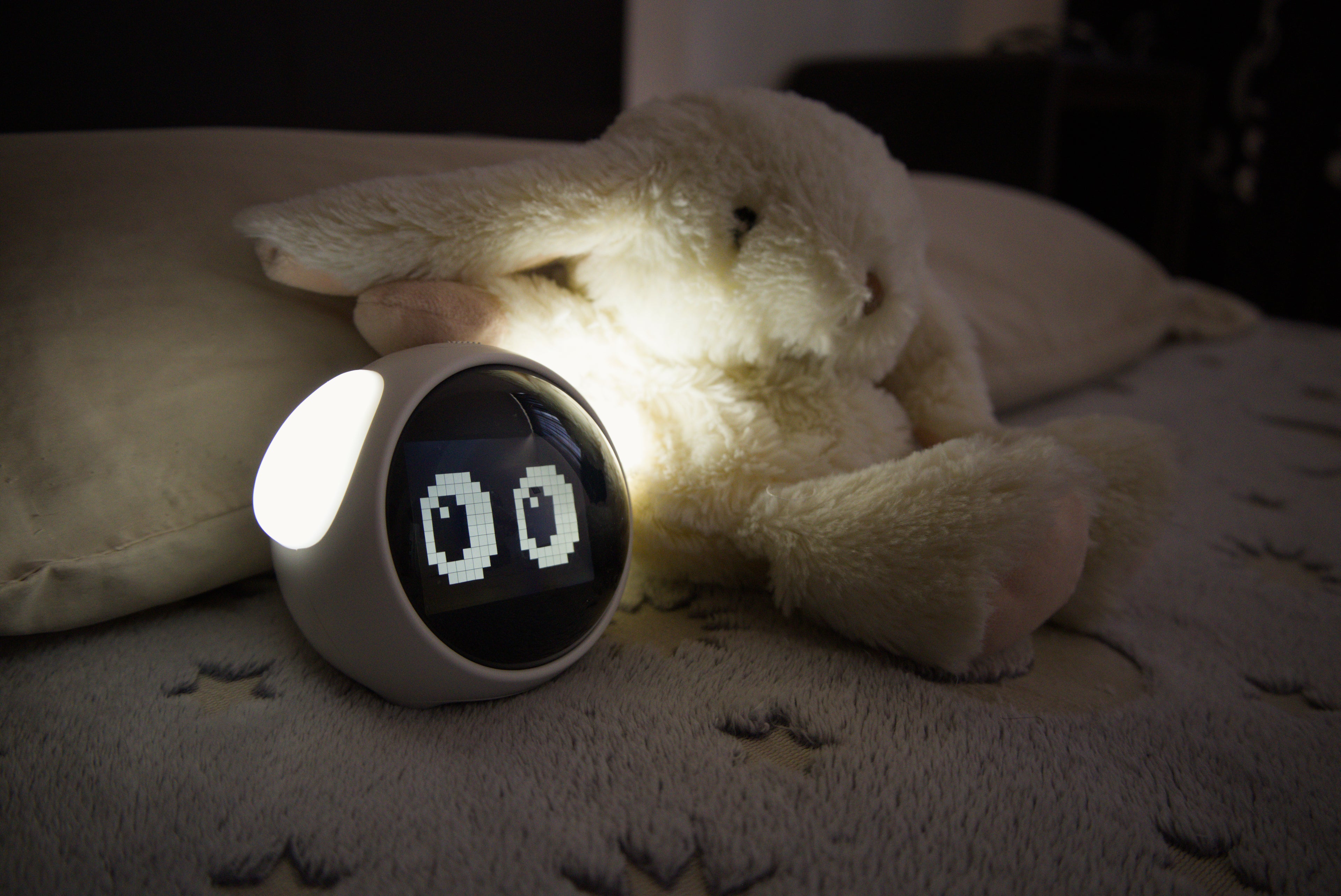 Lumili Despertador LED con Expresiones